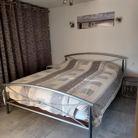 Rez De Jardin Dans Vue 아파트