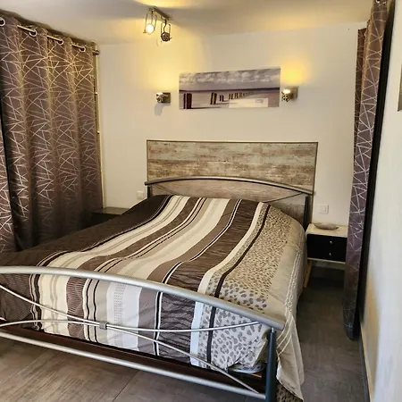 아파트 Rez De Jardin Dans Vue